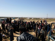 بالصور: نشطاء من يافا واللد ينظمون حملة لمساعدة اللاجئين السوريين في المخيمات